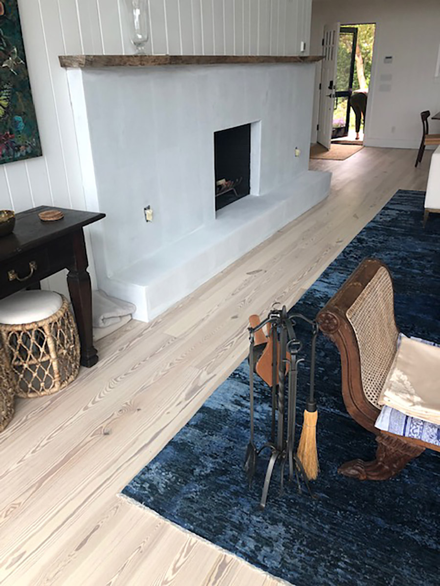 Heart Pine Flooring with the Snowdrop color. Heart Pine Flooring with the Snowdrop color.